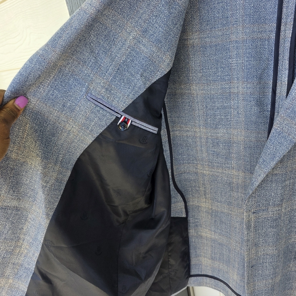 NWT Tommy Hilfiger Gene Men’s Blazer 46R Light Blue Plaid Sport Coat MSRP $295 - Picture 12 of 14